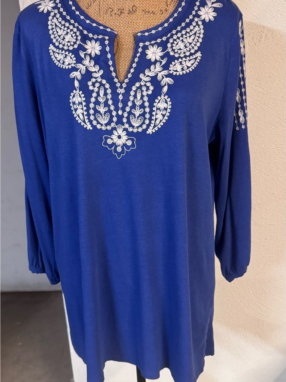 J. Jill Royal Blue Long-Sleeve Tunic with White Embroidery